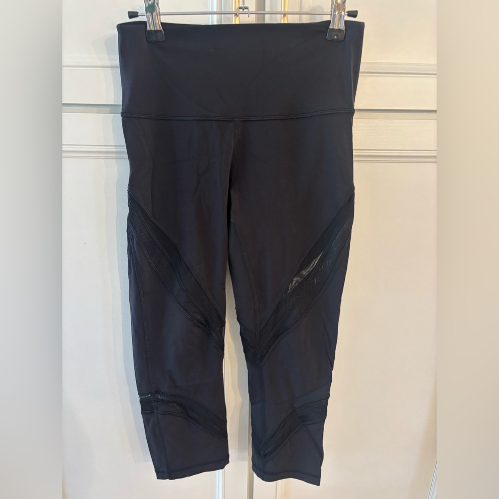 Lululemon Black Leggings Mesh Detail Size 6 Athletic